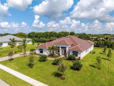 Luxury Villa for sale in Davie, Florida