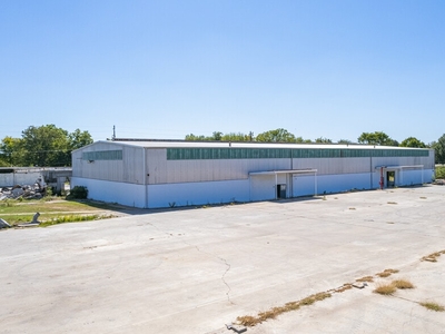 560 W 2nd St, Booneville, AR 72927 - Former ACE Comb Facility