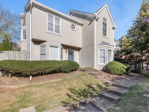 401 Defoors Lndg NW, Atlanta, GA 30318