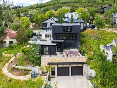4 bedroom luxury Detached House for sale in Park City, United States