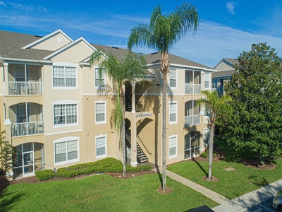3 bedroom luxury Flat for sale in Kissimmee, Florida