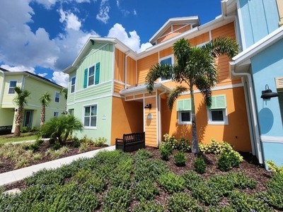 3 bedroom luxury Townhouse for sale in Kissimmee, Florida