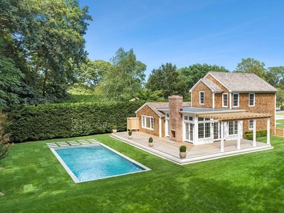 4 bedroom luxury Detached House for sale in Southampton, United States