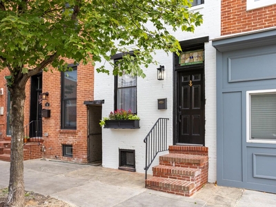 4 bedroom luxury Townhouse for sale in Baltimore, Maryland