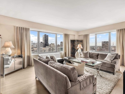 4 room luxury Apartment for sale in New York