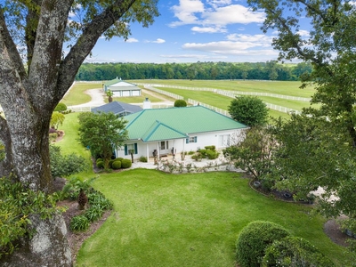 Exclusive country house for sale in DeFuniak Springs, Florida