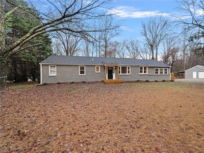 Home For Sale In Bumpass, Virginia