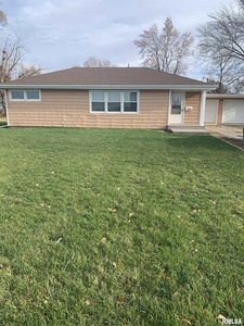 Home For Sale In Bushnell, Illinois