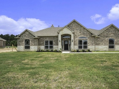 Home For Sale In Conroe, Texas