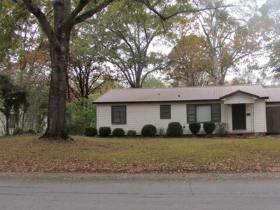 Home For Sale In Crossett, Arkansas