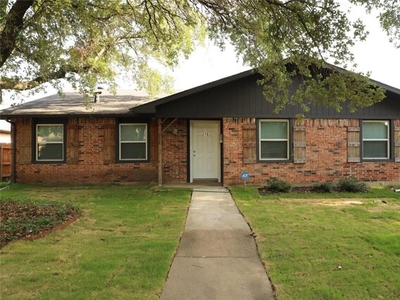 Home For Sale In Garland, Texas