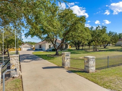 Home For Sale In Georgetown, Texas