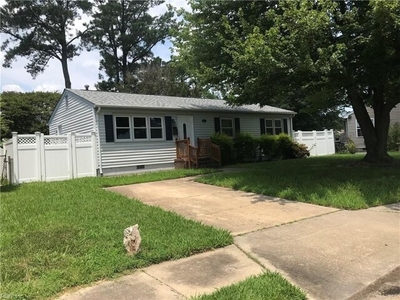 Home For Sale In Hampton, Virginia