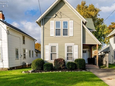Home For Sale In Huron, Ohio