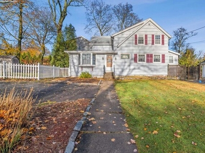 Home For Sale In Midland Park, New Jersey