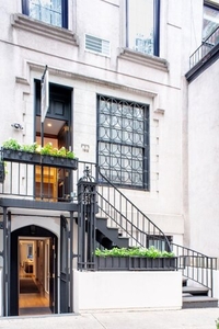 Home For Sale In New York, New York