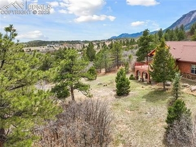 Home For Sale In Palmer Lake, Colorado