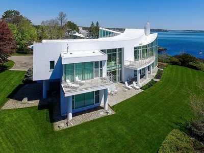 10 room luxury Detached House for sale in Swampscott, United States