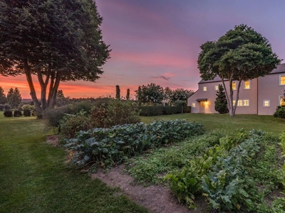 Luxury 14 room Detached House for sale in East Hampton, New York