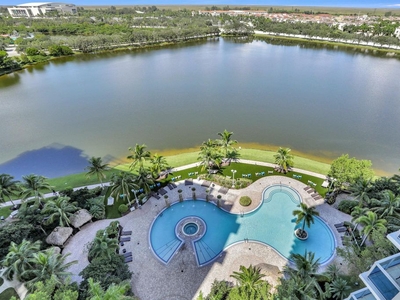 Luxury apartment complex for sale in Sunrise, Florida