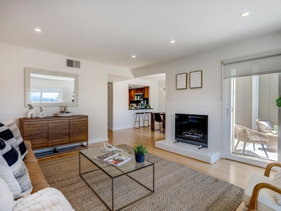 Luxury Apartment for sale in Mill Valley, California