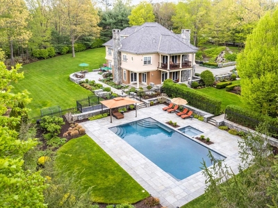 Luxury Detached House for sale in Bedford, United States