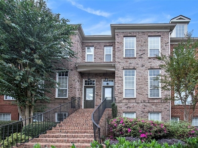 Luxury Townhouse for sale in Decatur, United States