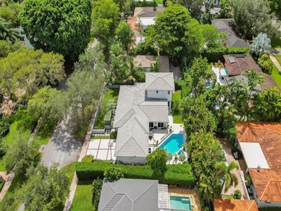 Luxury Villa for sale in Coral Gables, Florida