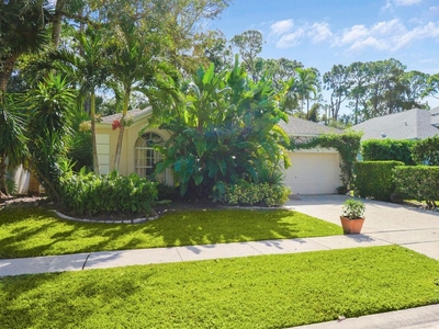Luxury Villa for sale in Wellington, Florida