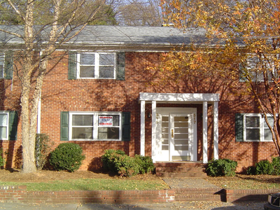 515 Willoughby St, Charlotte, NC 28207 - House for Rent