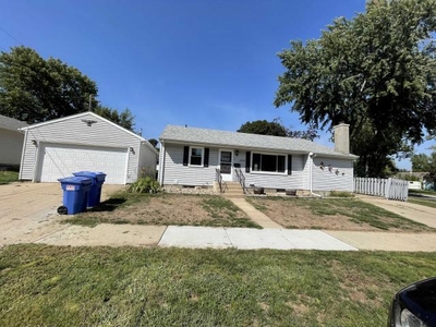 3 bedroom, Sioux Falls SD 57105
