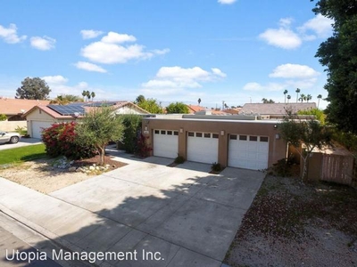 5 bedroom, Cathedral City CA 92234