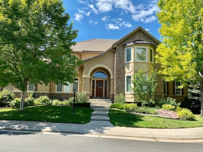 21640 E Briarwood Dr, Aurora, CO 80016