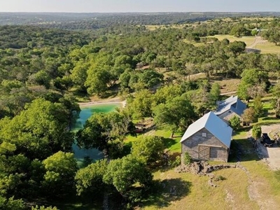Home For Sale In Hunt, Texas