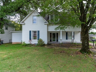 Home For Sale In Ozark, Arkansas