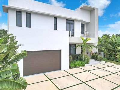 13185 Ortega Ln, North Miami, FL, 33181 | 5 BR for sale, Residential sales
