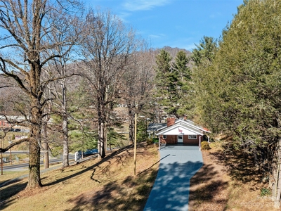 206 Crest View Road