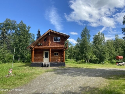 Home For Sale In Trapper Creek, Alaska