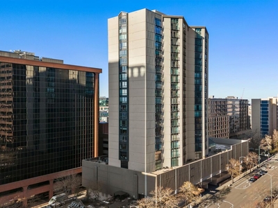 2 bedroom luxury Apartment for sale in Denver, United States