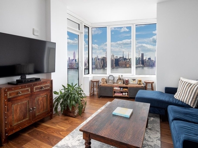 3 room luxury Apartment for sale in Brooklyn, United States