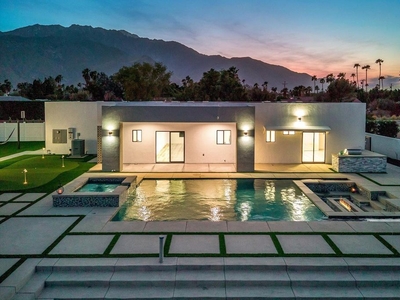 5 bedroom luxury House for sale in Palm Springs, California