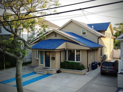 Home For Sale In Rockaway Park, New York