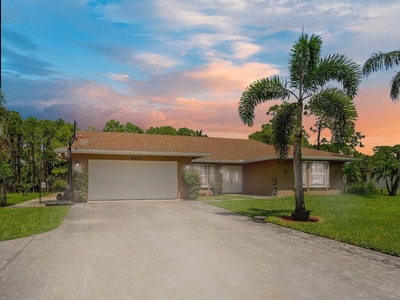 Luxury Villa for sale in The Acreage, Florida