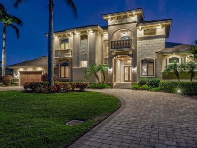 6 bedroom luxury Detached House for sale in Marco Island, Florida