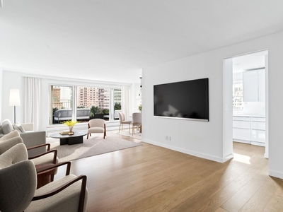6 room luxury Apartment for sale in New York, United States