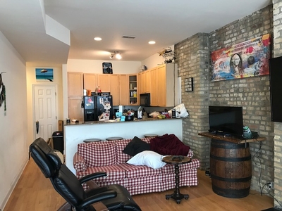 1418 N Mohawk St, Chicago, IL 60610 - Apartment for Rent
