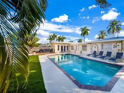 241 Oceanic Ave, Lauderdale By The Sea, FL, 33308 | Nest Seekers