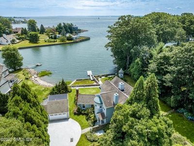 36 Shore Road, Old Greenwich, CT, 06870 | Nest Seekers