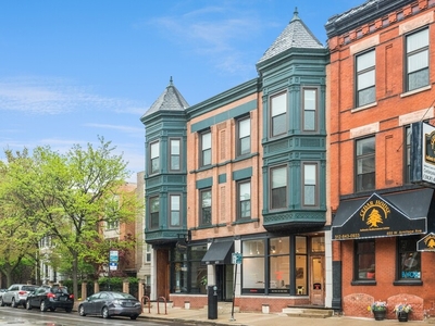 651-653 W Armitage Ave, Chicago, IL 60614 - Retail for Sale