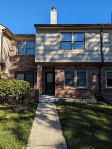 2 bedroom, Indianapolis IN 46268